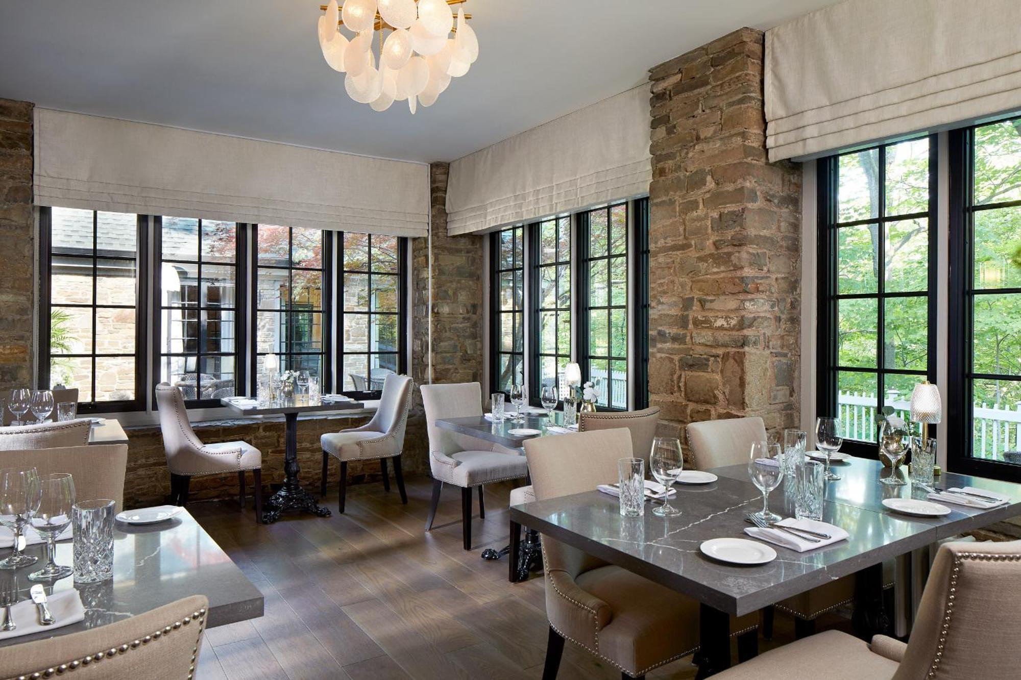 The Glenerin Inn Mississauga Exterior photo